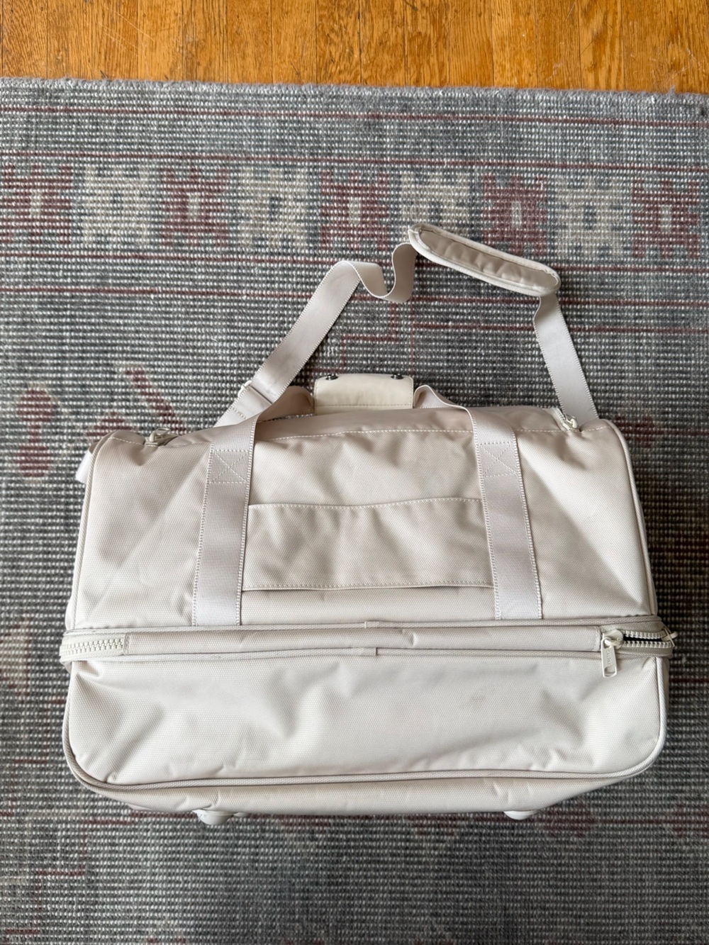 Calpak Stevyn Duffel Bag with shoe compartment in Dune - Picture 2 of 11